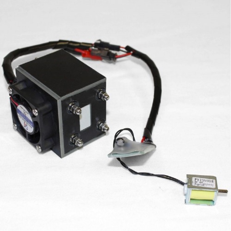Vodíkový palivový článok 2000w Pemfc Stack 25v Drone Vodíkový palivový článok