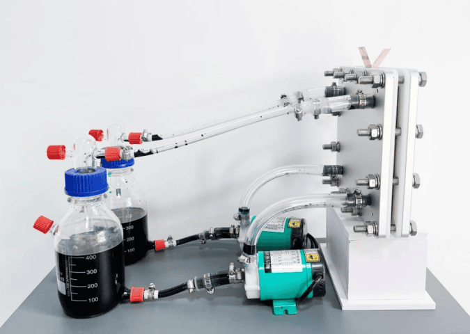Vanadium Redox Flow Battery (3W/20W/100W)